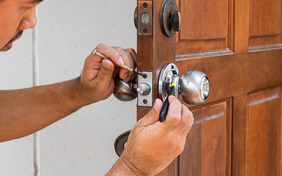 changer une serrure de porte intérieure Saint-Cloud